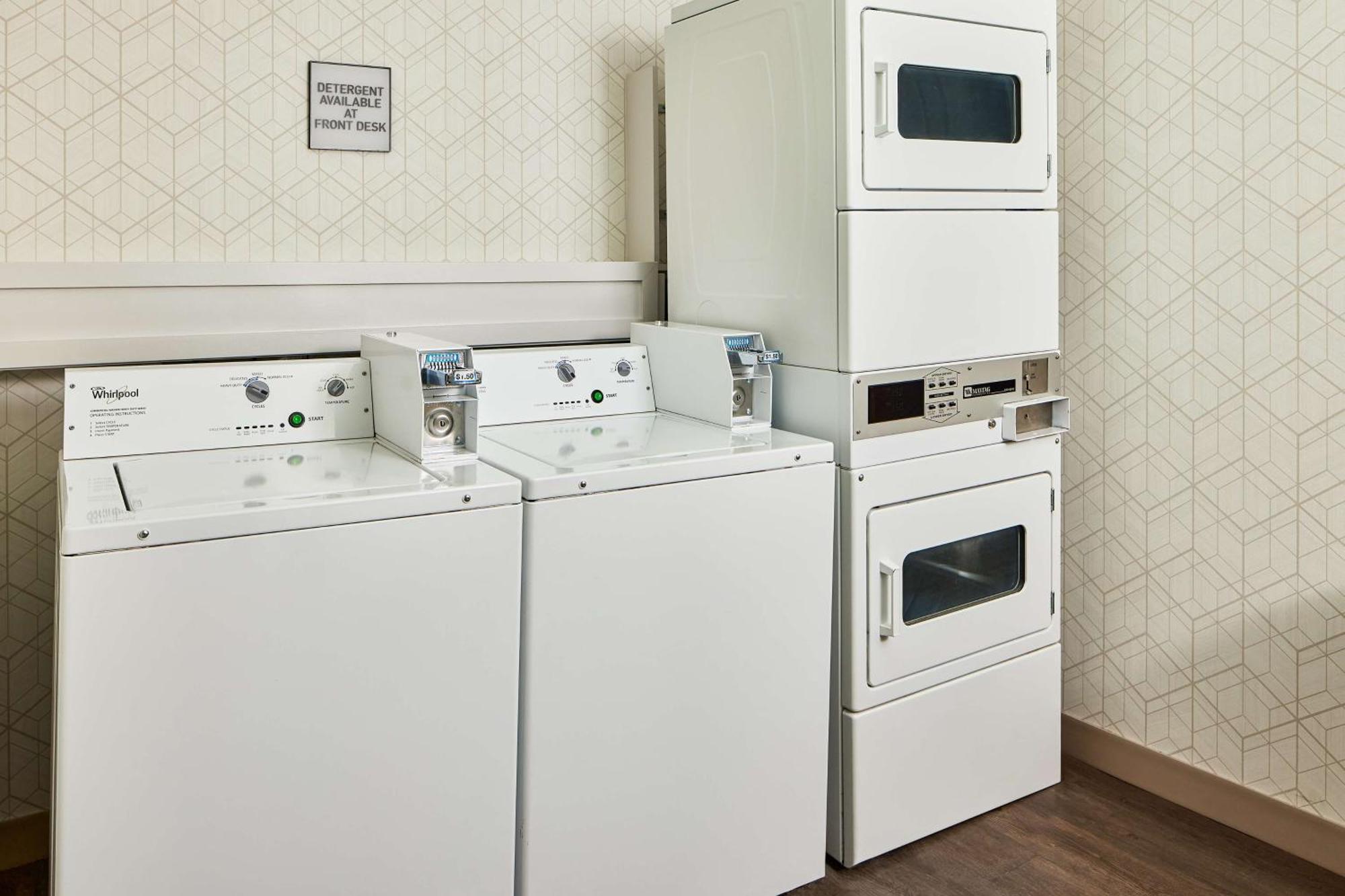 Hotel Hilton Kansas Country Club Plaza 4*